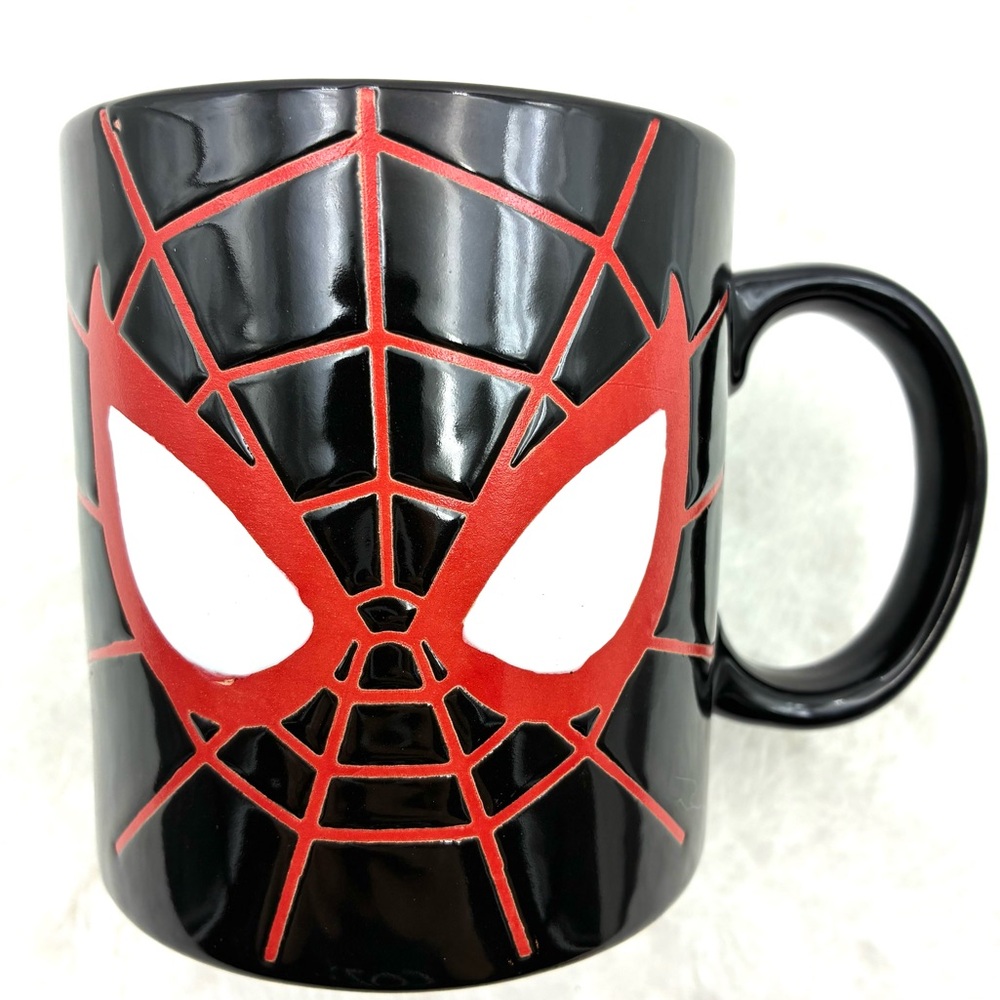 Marvel Black and Red Spider-Man Mug